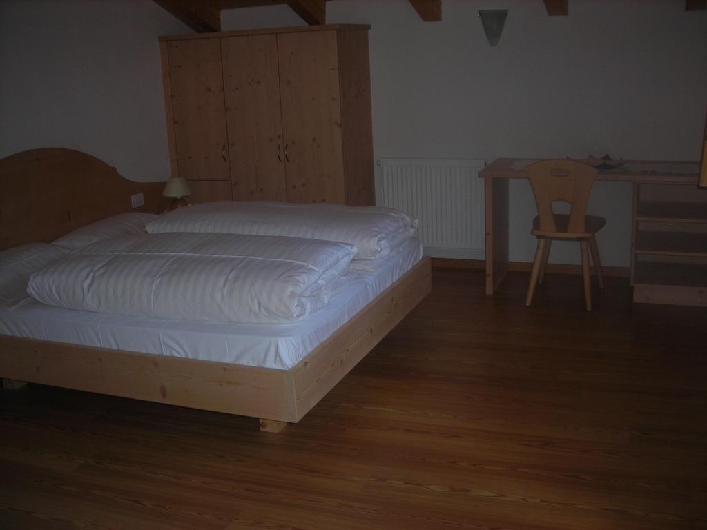 Ferienwohnung Casa Gogn St. Vigil Zimmer foto